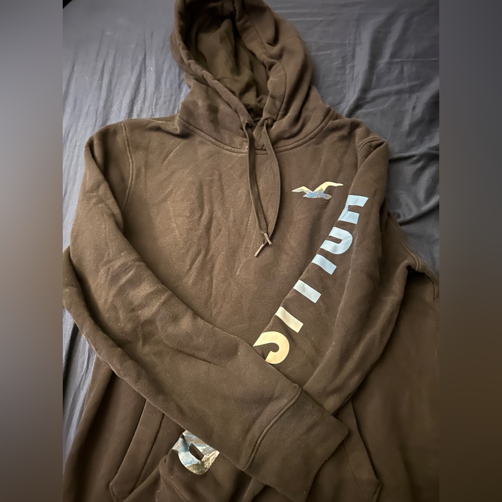 Men’s/Woman’s black Hollister Hoodie